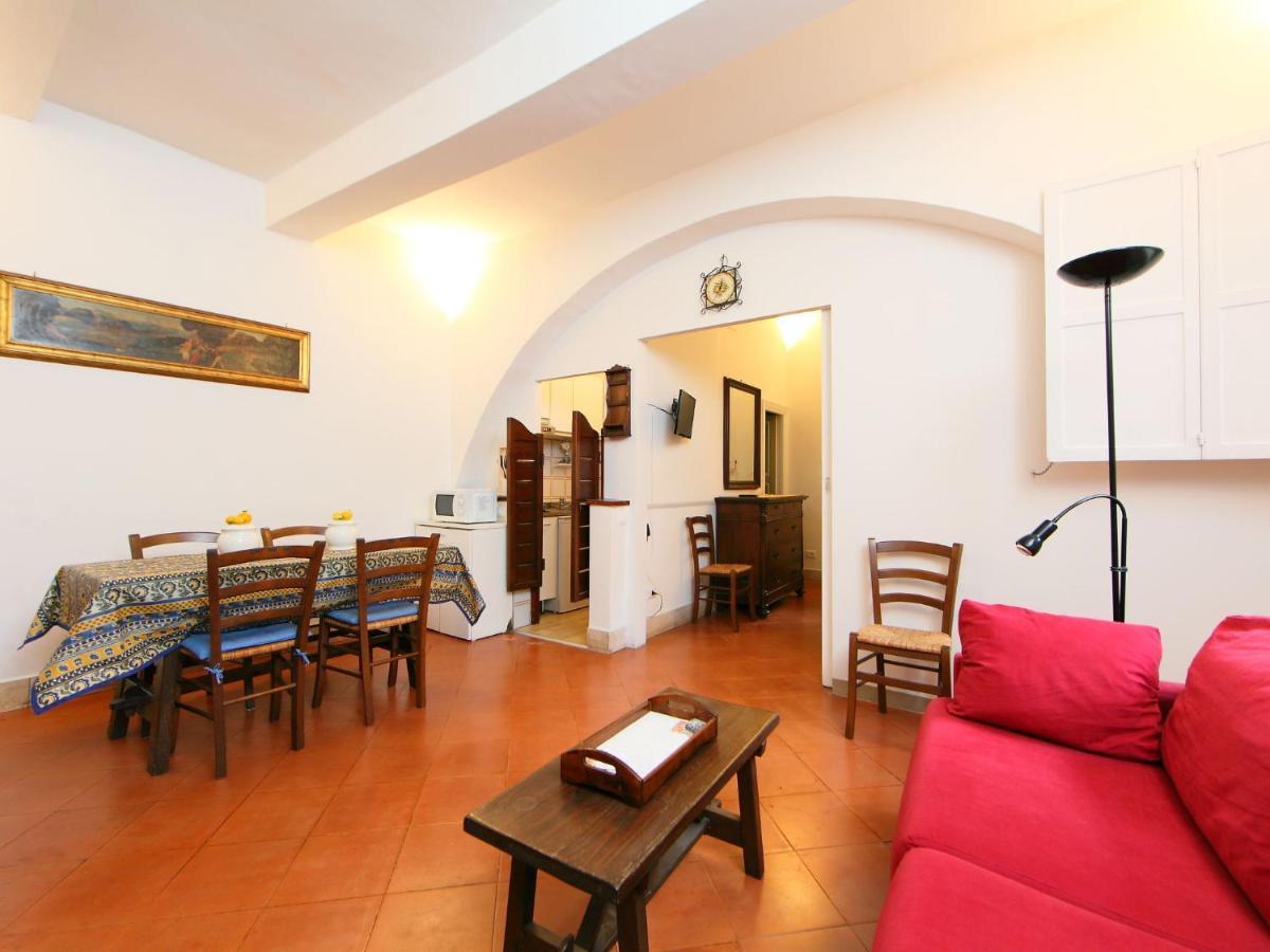 Apartamento Pantheon By Interhome